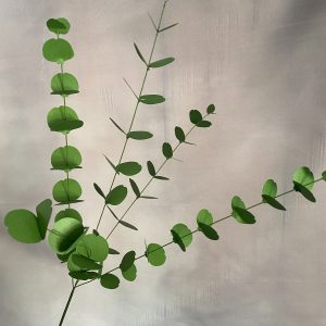 Handgefertigter Papier-Eukalyptus