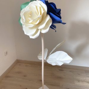 Handgemachter 3er-Blüttenstand